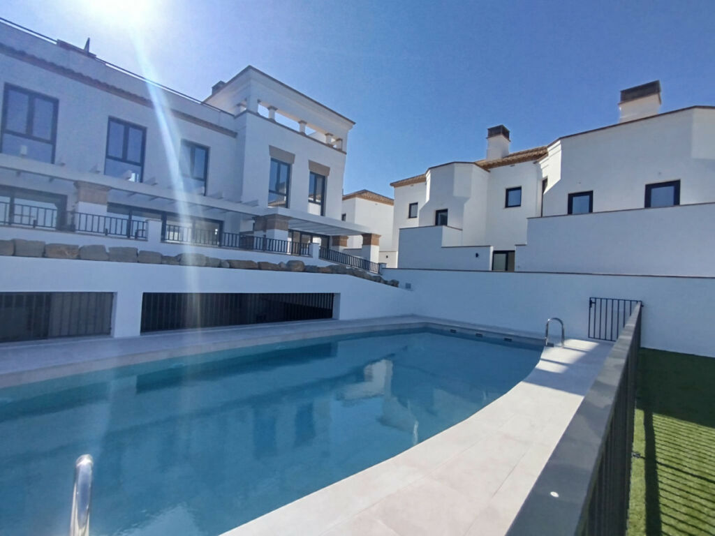 Townhouse Torrox Málaga - image 32