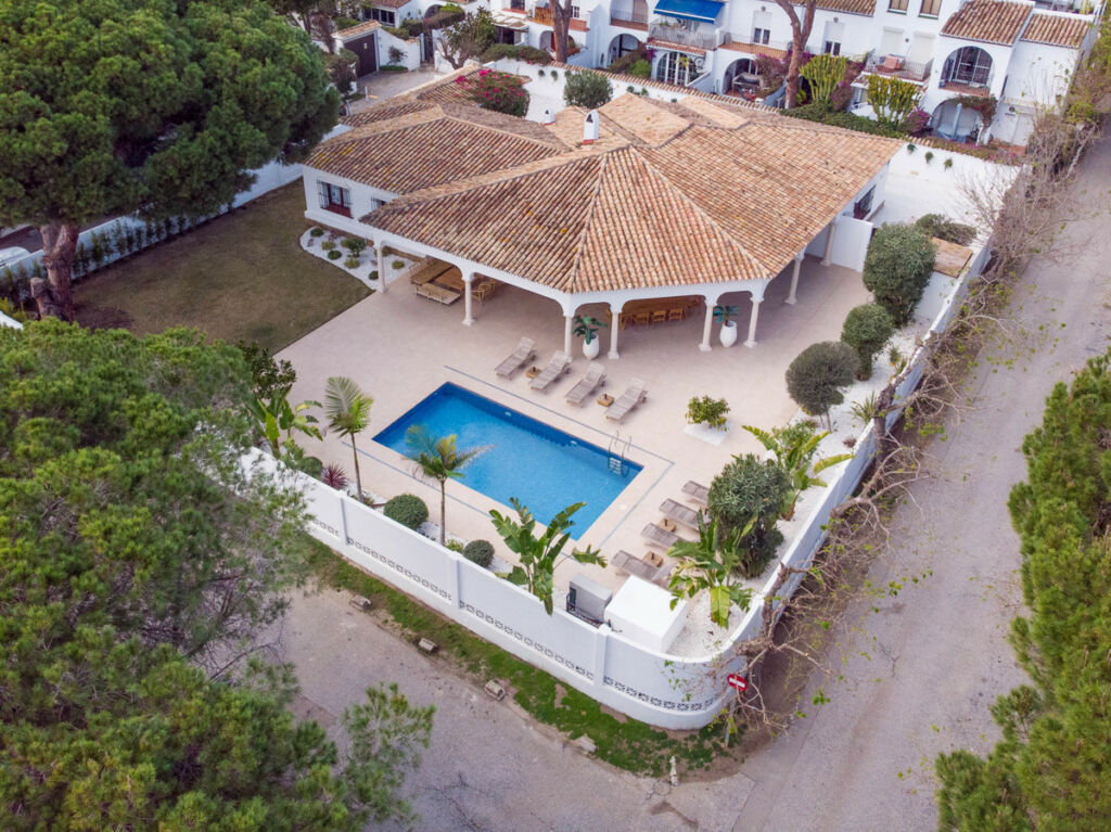 Detached Villa Benamara Málaga - image 32