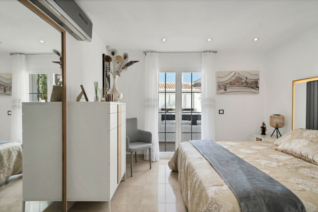Penthouse Benalmadena Málaga - image 33
