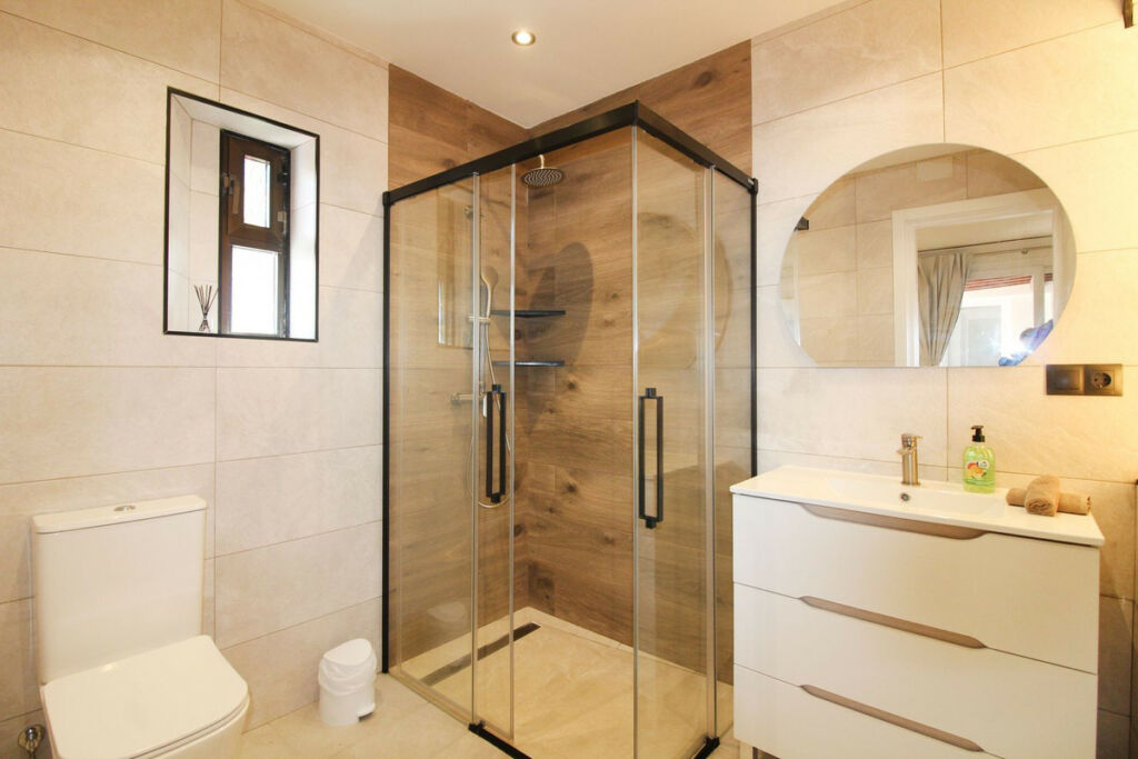 Detached Villa Benalmadena Málaga - image 32