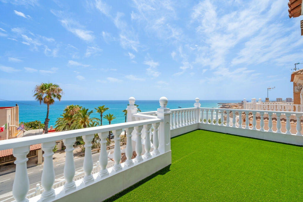 Detached Villa Torrevieja Alicante - image 32
