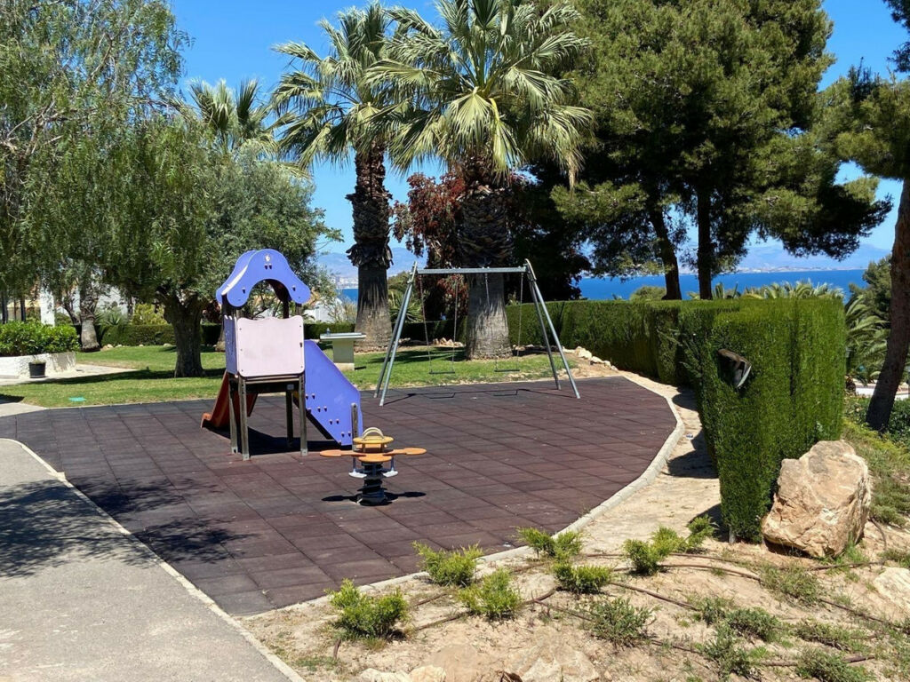 Townhouse Gran Alacant Alicante - image 32