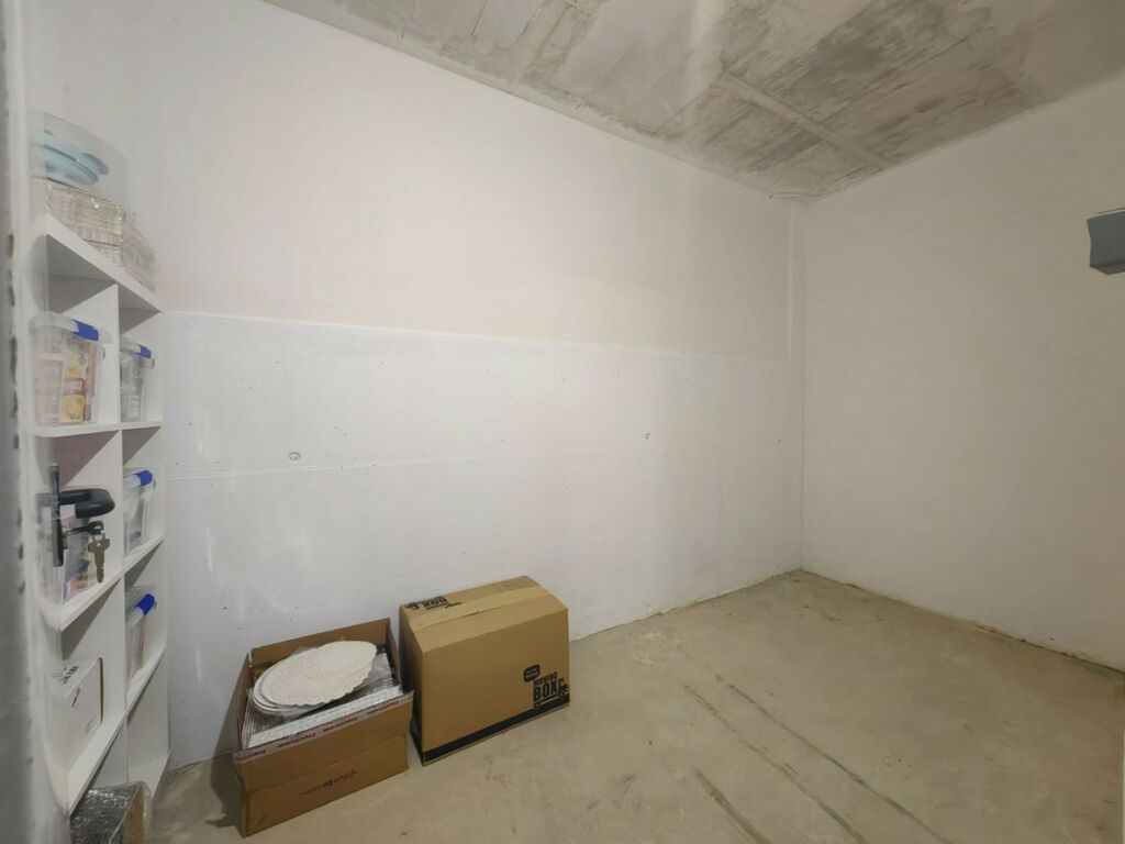 Middle Floor Apartment Estepona Málaga - image 32