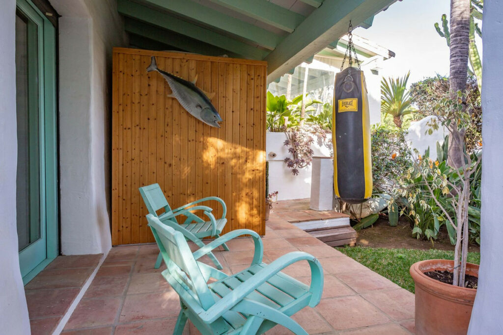 Detached Villa Sierra Blanca Málaga - image 32