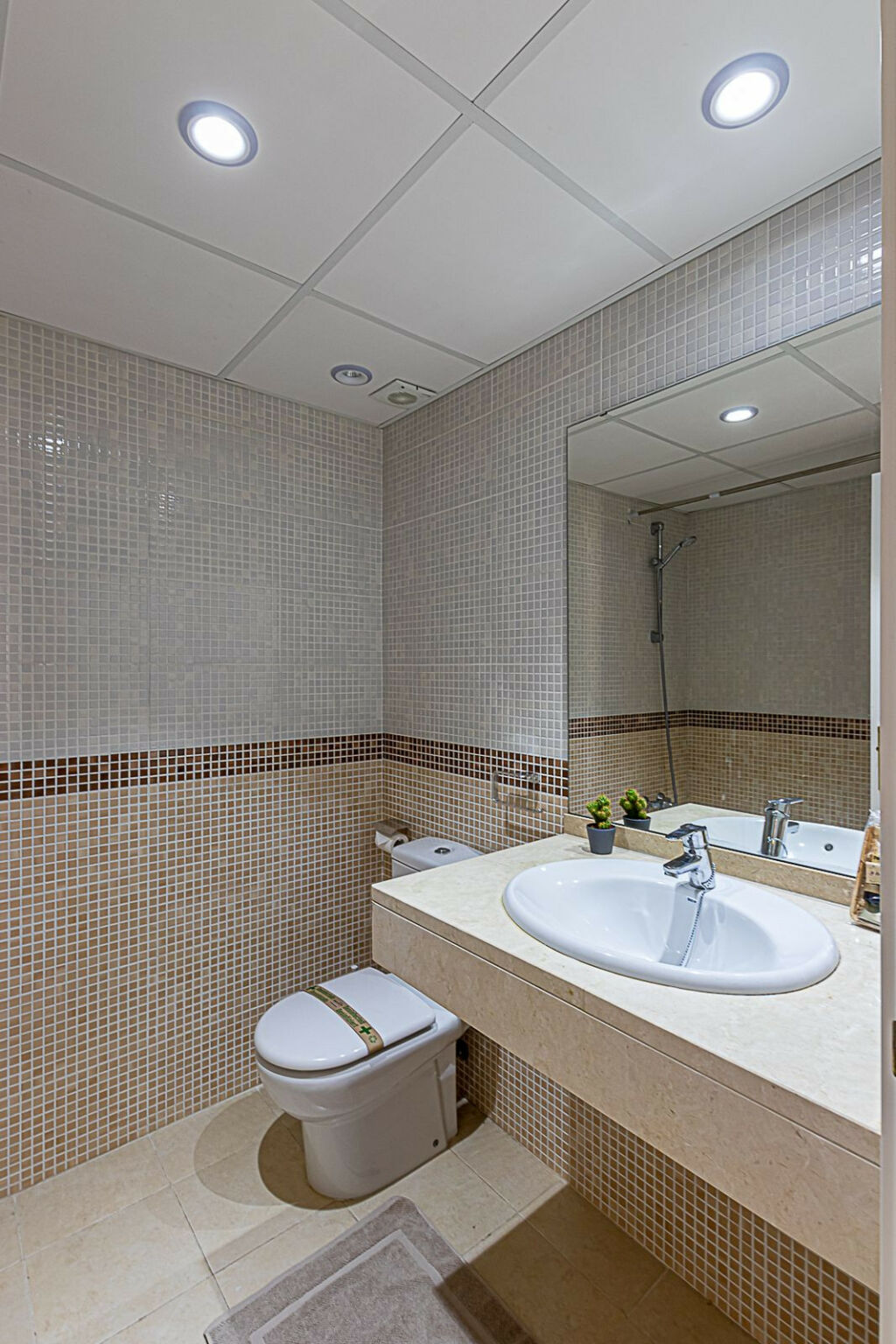Middle Floor Apartment Benalmadena Málaga - image 32