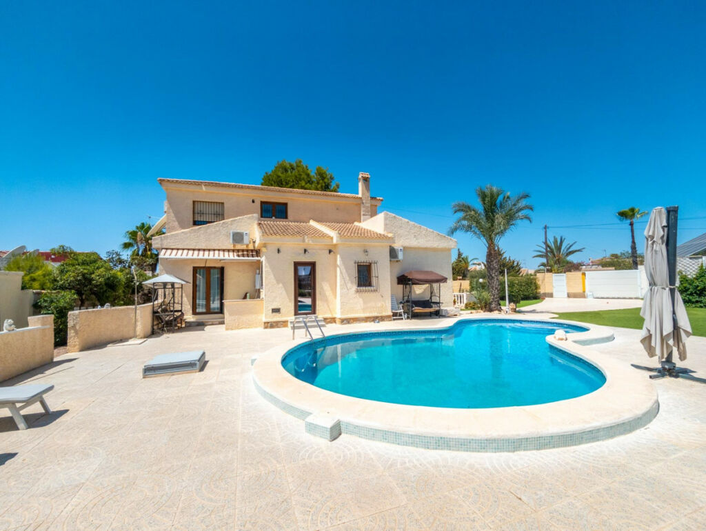 Detached Villa La Siesta Alicante - image 32