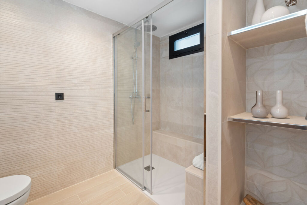 Detached Villa Nueva Andalucía Málaga - image 33