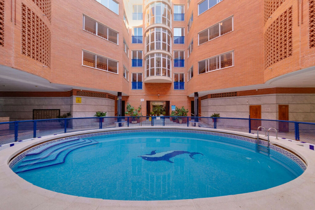 Middle Floor Apartment Torrevieja Alicante - image 33