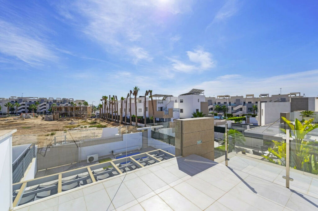 Detached Villa Guardamar del Segura Alicante - image 33
