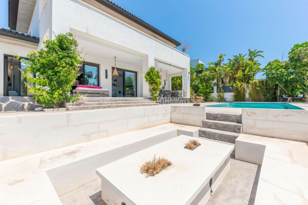 Detached Villa San Juan Alicante - image 31