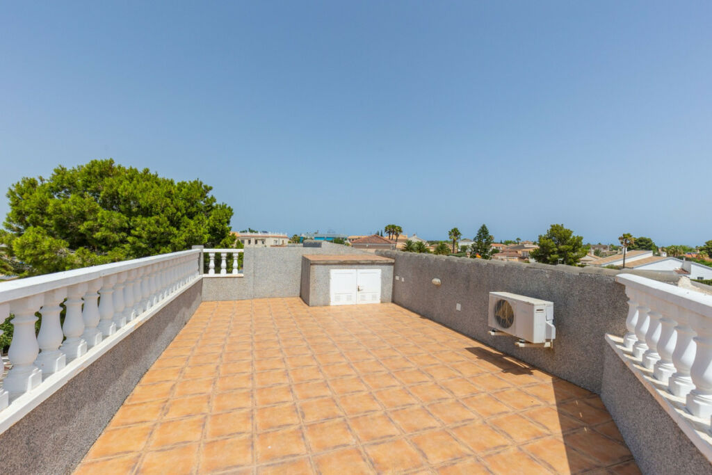 Detached Villa San Fulgencio Alicante - image 33