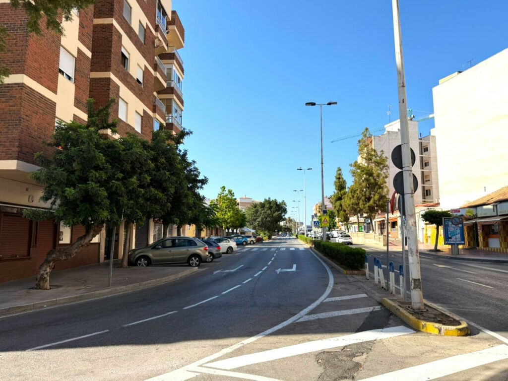 Middle Floor Apartment Parque de las Naciones Alicante - image 33