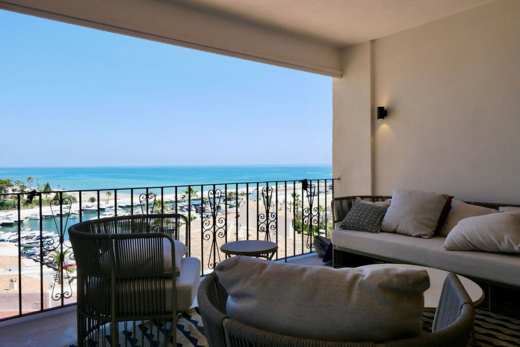Middle Floor Apartment Puerto de Cabopino Málaga - image 41