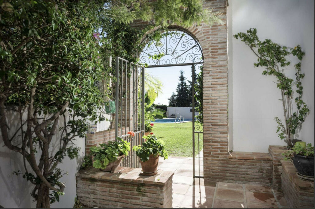 Detached Villa La Quinta Málaga - image 33