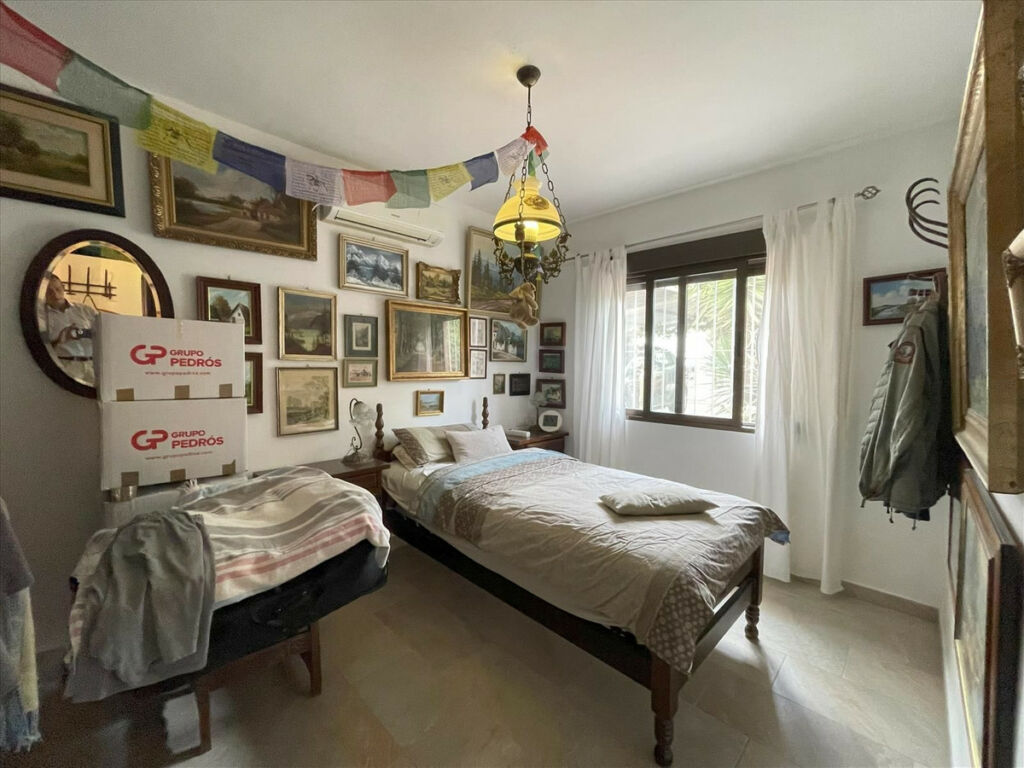 Detached Villa Moraira Alicante - image 23