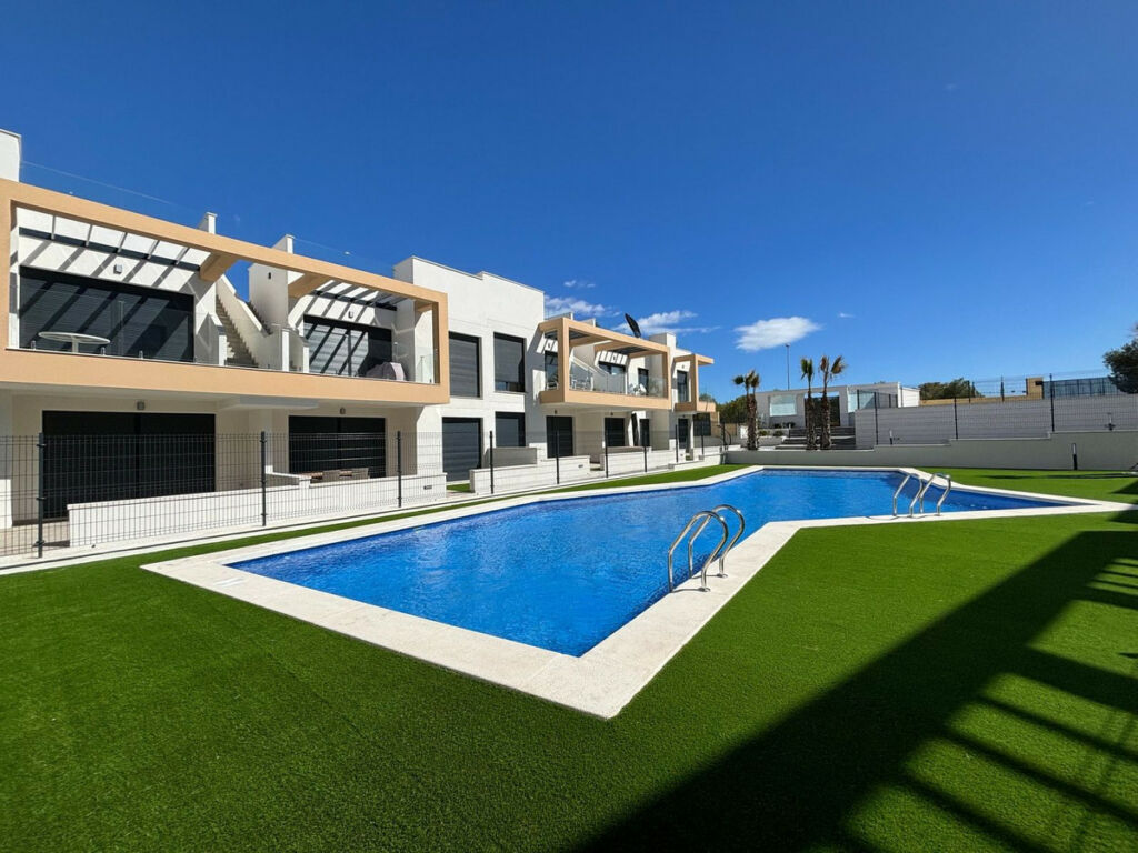Penthouse Villamartin Alicante - image 33