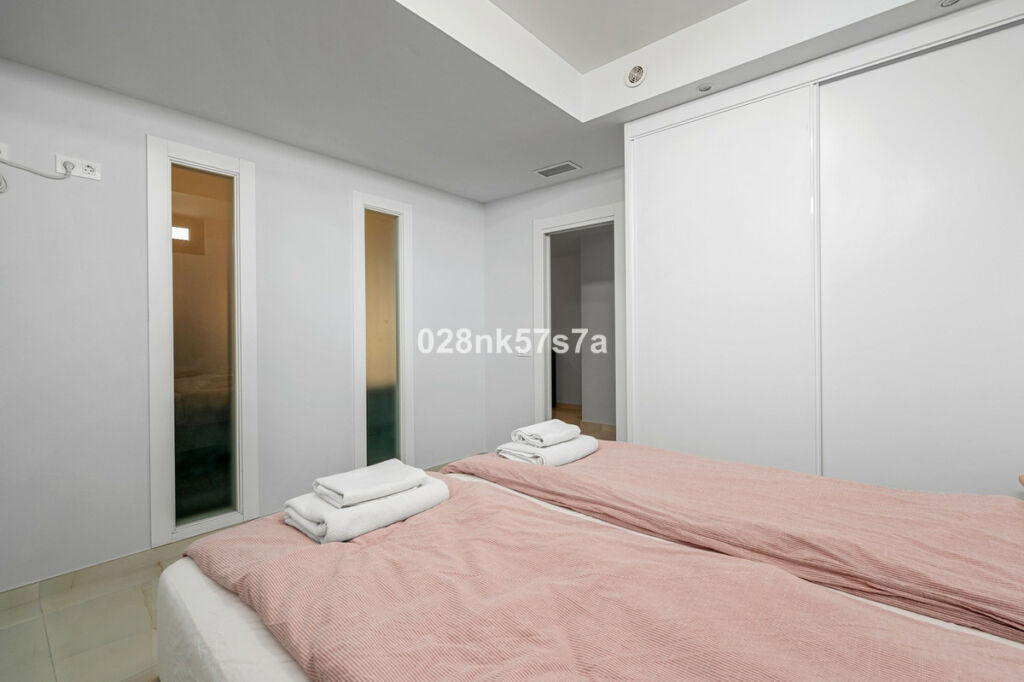Detached Villa Lomas de Cabo Roig Alicante - image 33