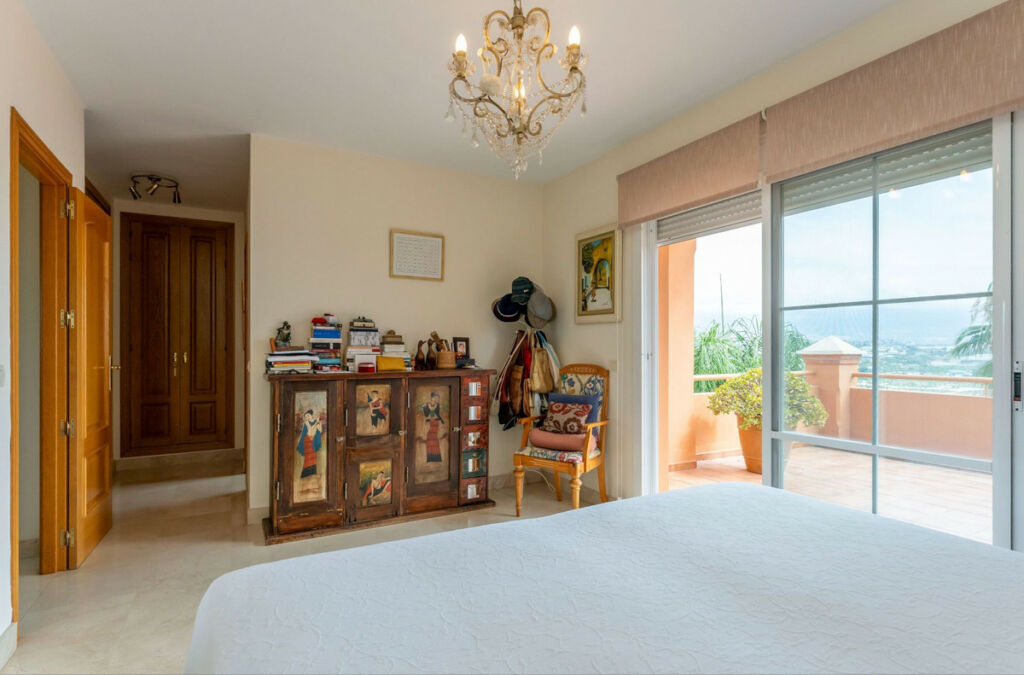Detached Villa Cerros del Aguila Málaga - image 34
