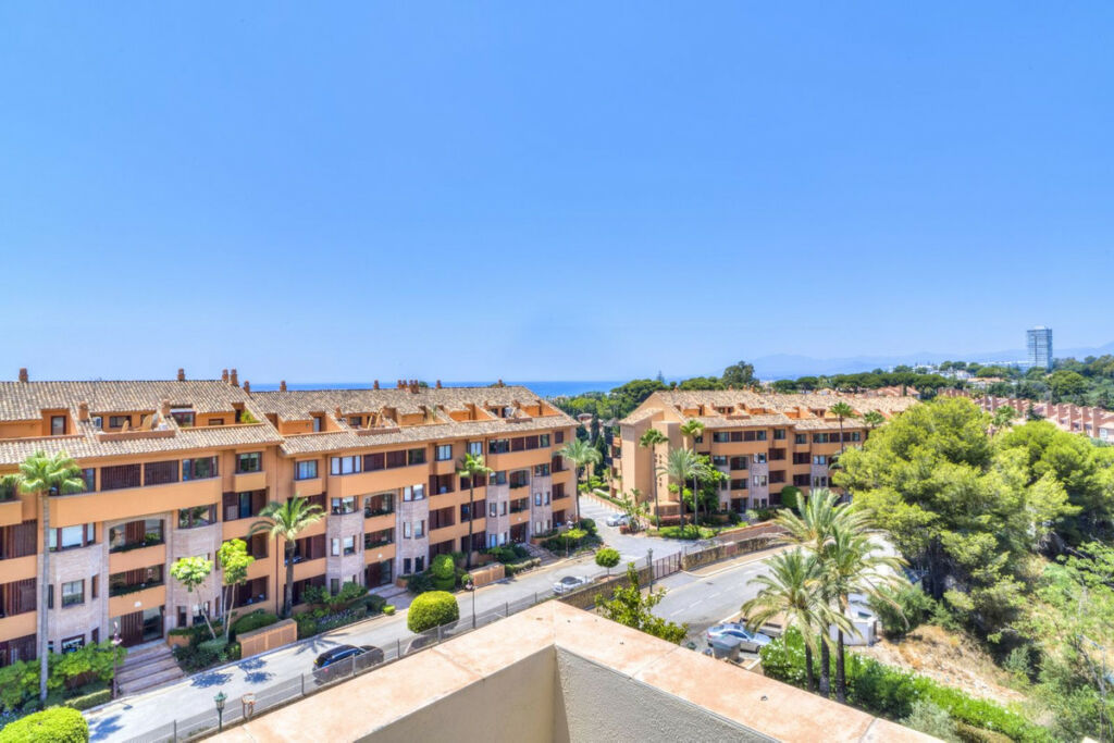 Penthouse Duplex Bahía de Marbella Málaga - image 33