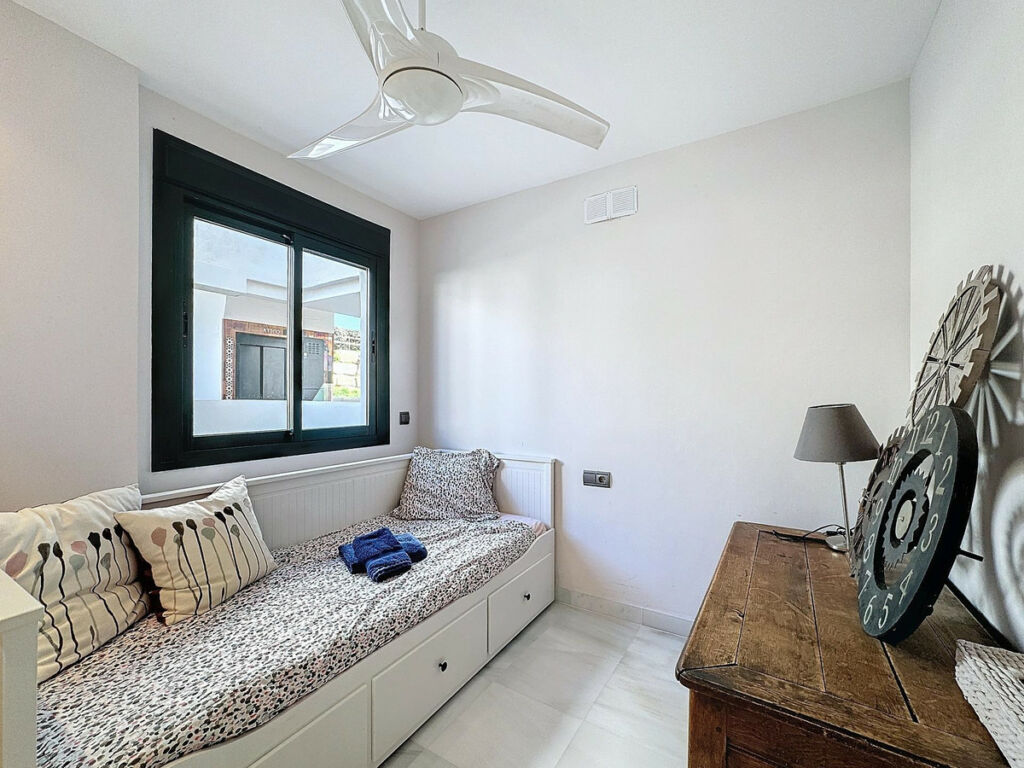 Penthouse Casares Málaga - image 33