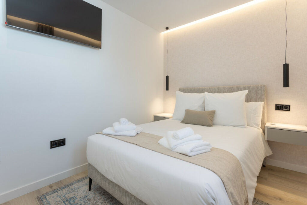 Middle Floor Apartment Nueva Andalucía Málaga - image 33