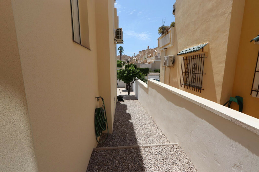 Semi-Detached House Los Altos Alicante - image 33