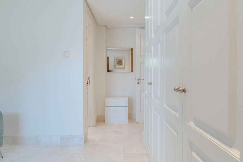 Ground Floor Apartment Estepona Málaga - image 33