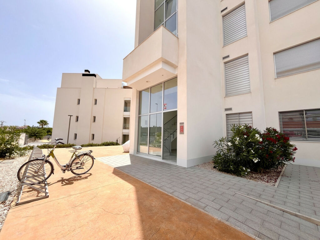 Penthouse Los Dolses Alicante - image 34