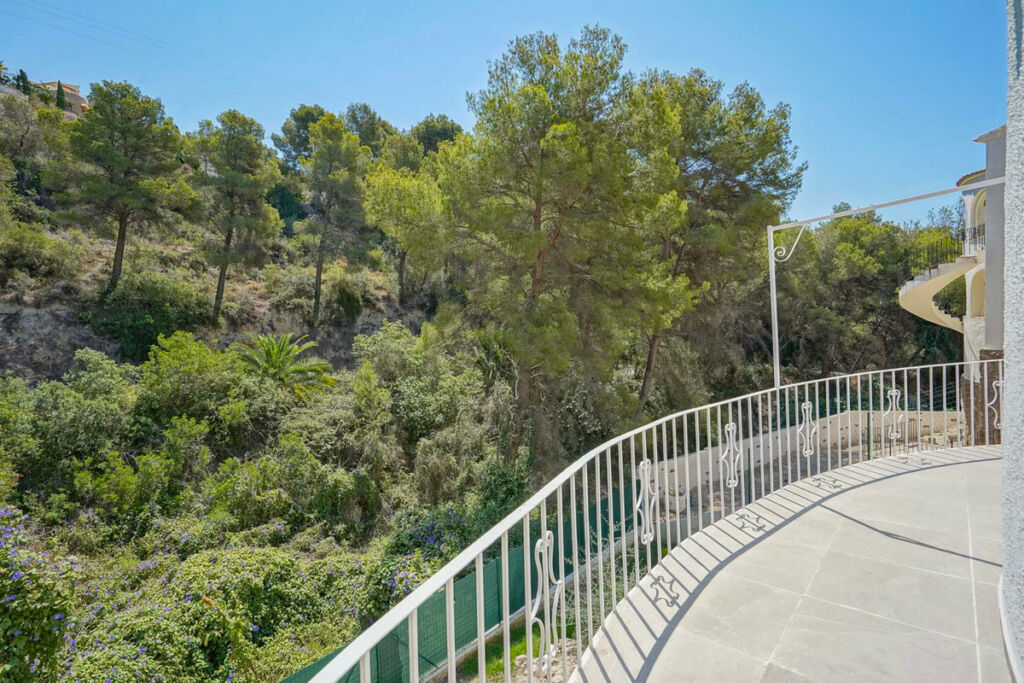 Detached Villa Benissa Alicante - image 34