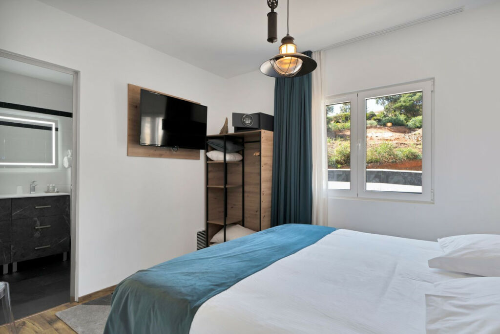 Detached Villa El Chaparral Málaga - image 34