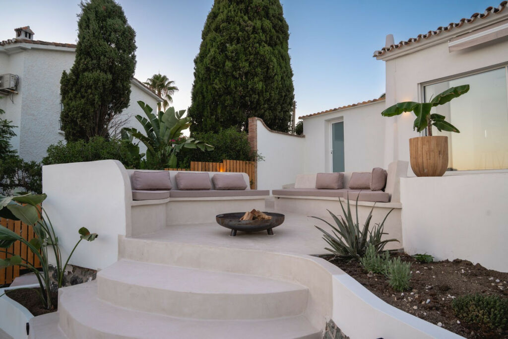 Detached Villa Guadalmina Alta Málaga - image 34