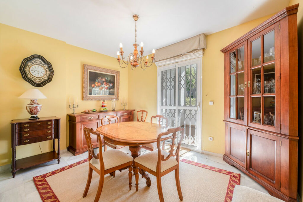 Middle Floor Apartment Marbella Málaga - image 34