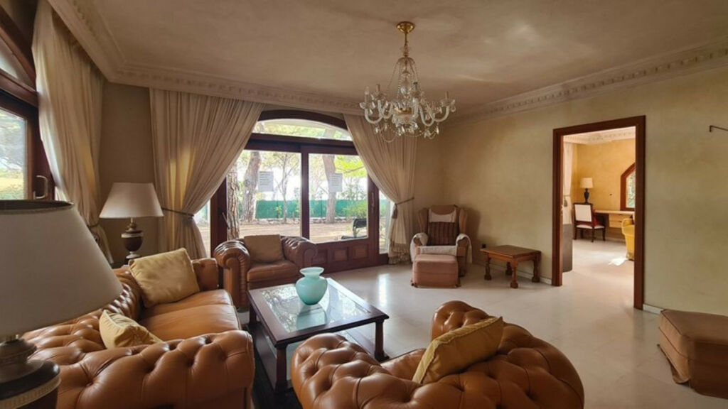 Detached Villa Cabopino Málaga - image 34