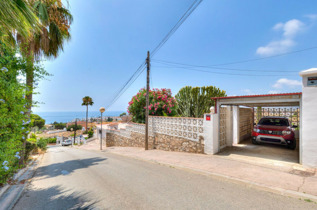 Detached Villa Fuengirola Málaga - image 34