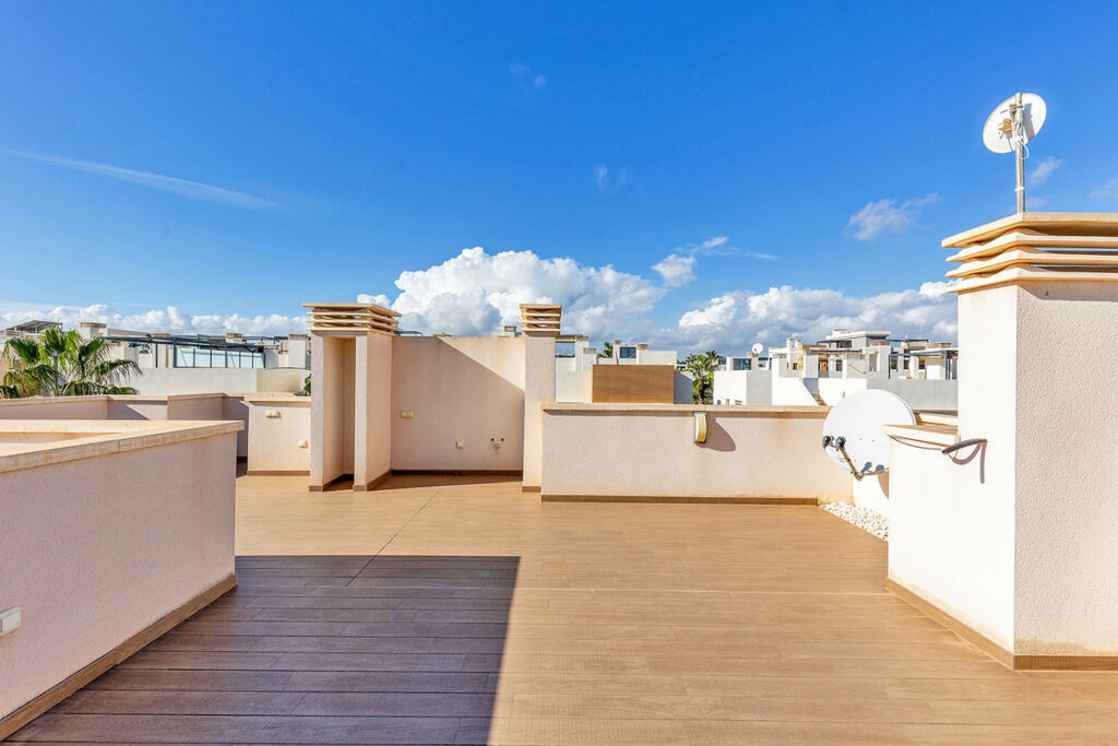 Detached Villa La Zenia Alicante - image 34