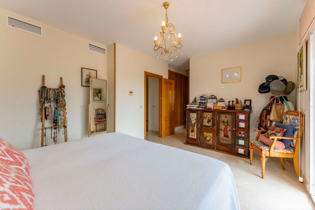 Detached Villa Cerros del Aguila Málaga - image 35