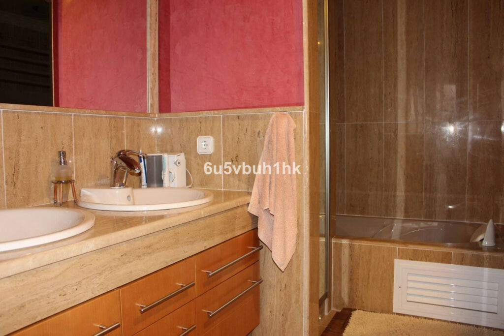 Middle Floor Apartment Manilva Málaga - image 34