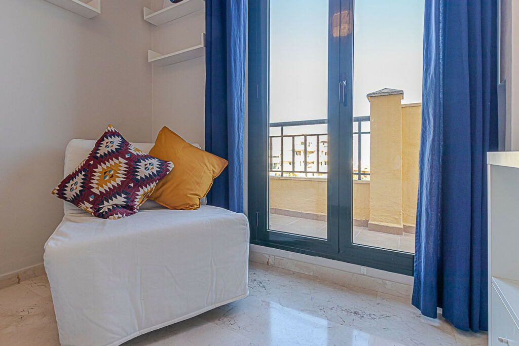Middle Floor Apartment Benalmadena Málaga - image 34