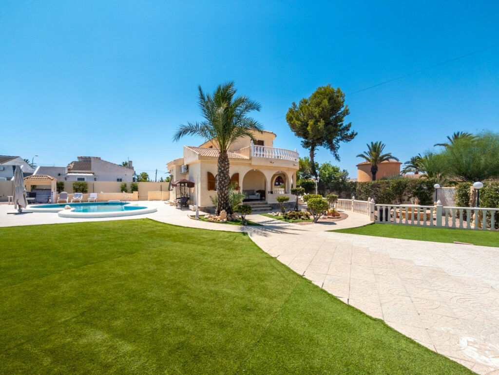 Detached Villa La Siesta Alicante - image 34
