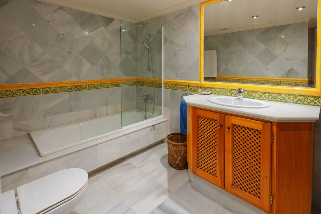 Ground Floor Apartment La Quinta Málaga - image 35