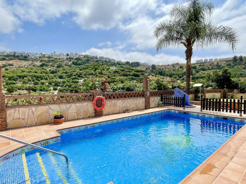 Detached Villa Frigiliana Málaga - image 35