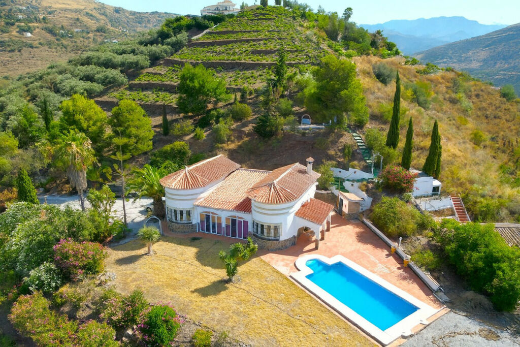 Detached Villa Cómpeta Málaga - image 36