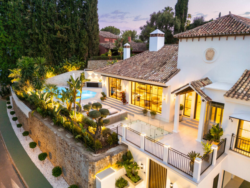 Detached Villa Benahavís Málaga - image 34