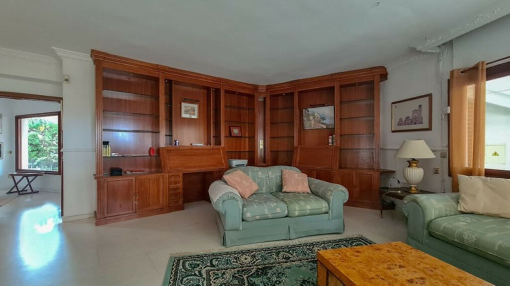 Detached Villa Cabopino Málaga - image 35