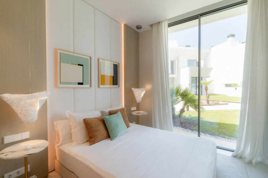 Detached Villa Nueva Andalucía Málaga - image 36