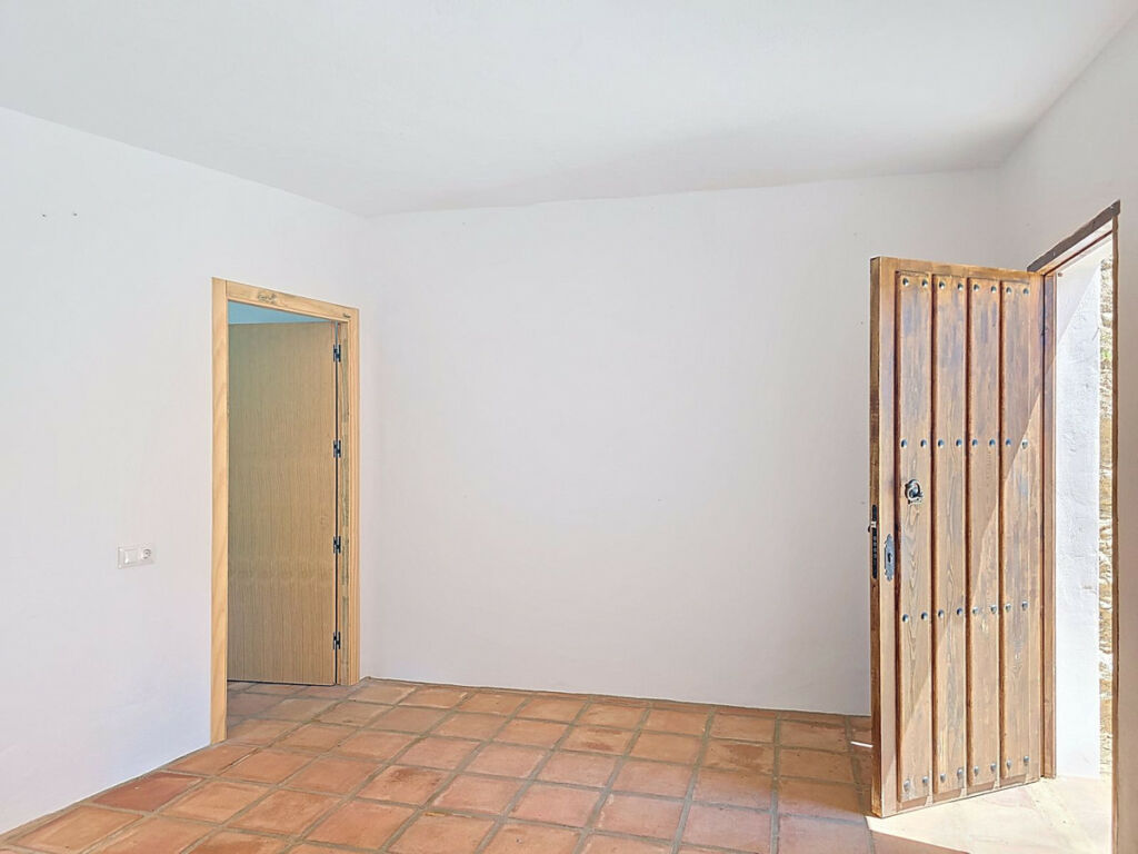 Detached Villa Sedella Málaga - image 36