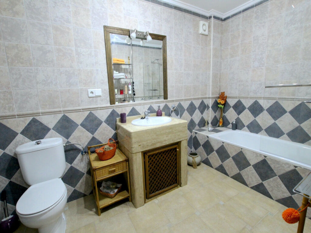 Detached Villa Algorfa Alicante - image 35