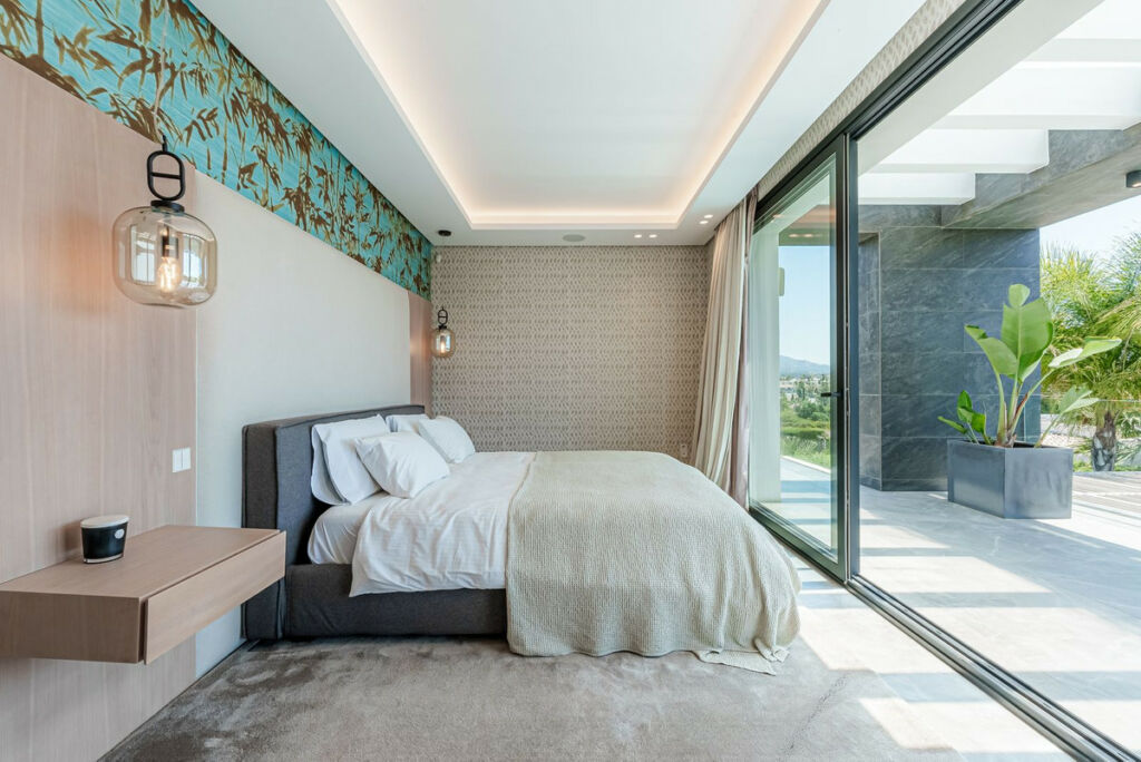 Detached Villa Nueva Andalucía Málaga - image 35