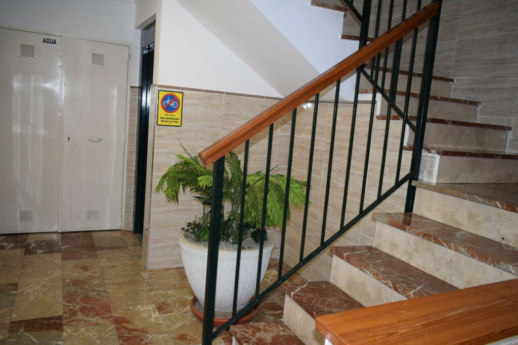 Middle Floor Apartment El Morche Málaga - image 35