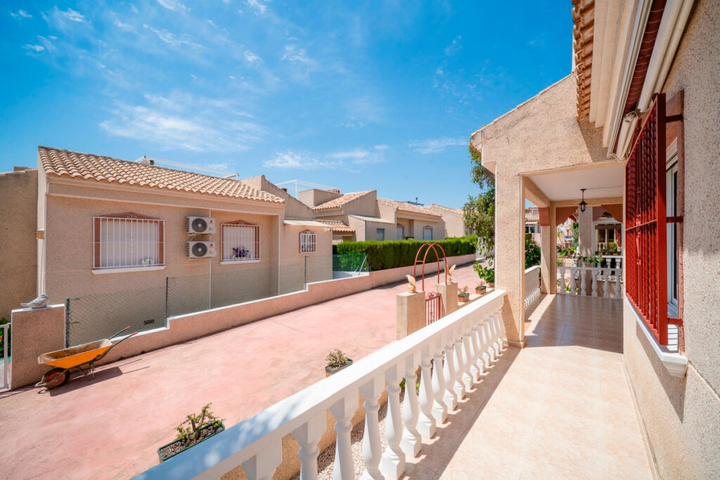 Detached Villa Algorfa Alicante - image 35